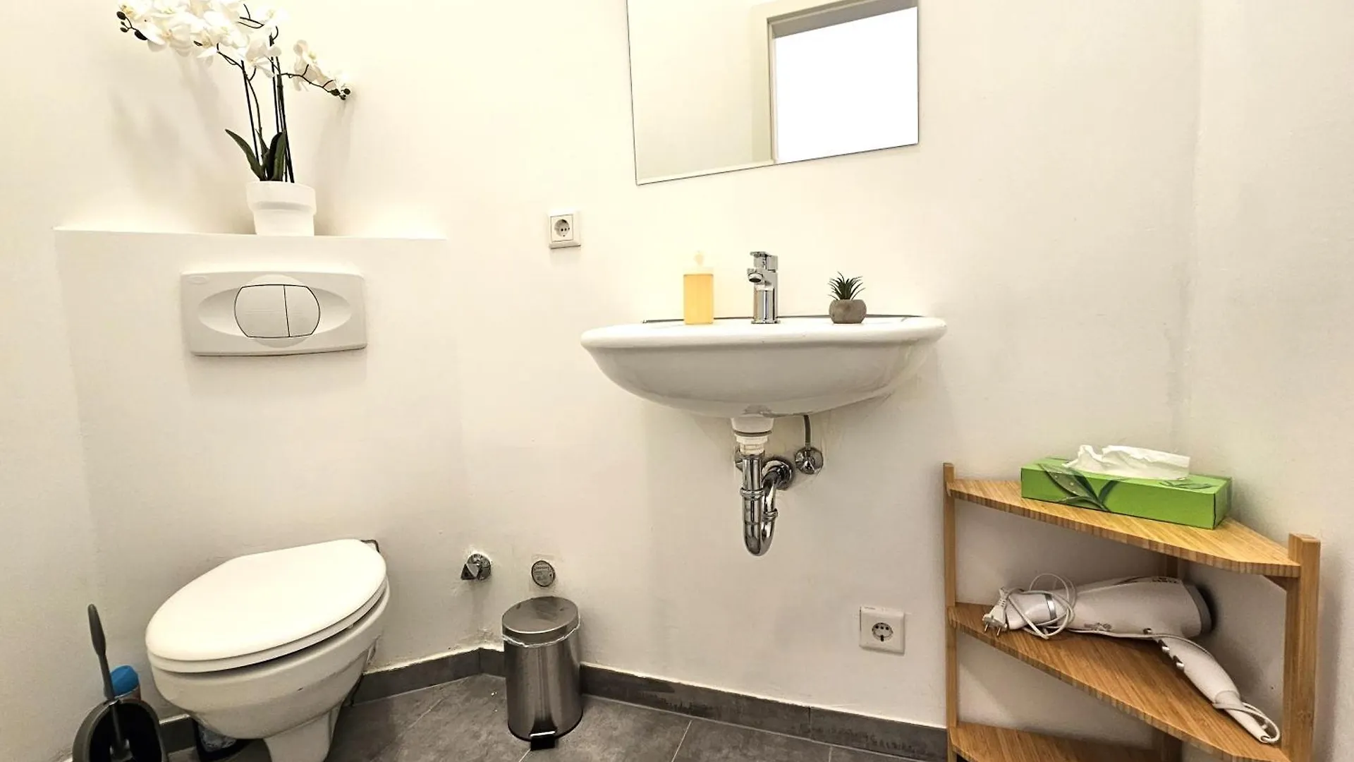Airport-Messe Apartments Dusseldorf
